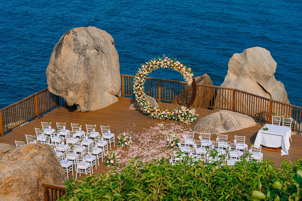 Koh Samui Clifftop Wedding at Silavadee Resort